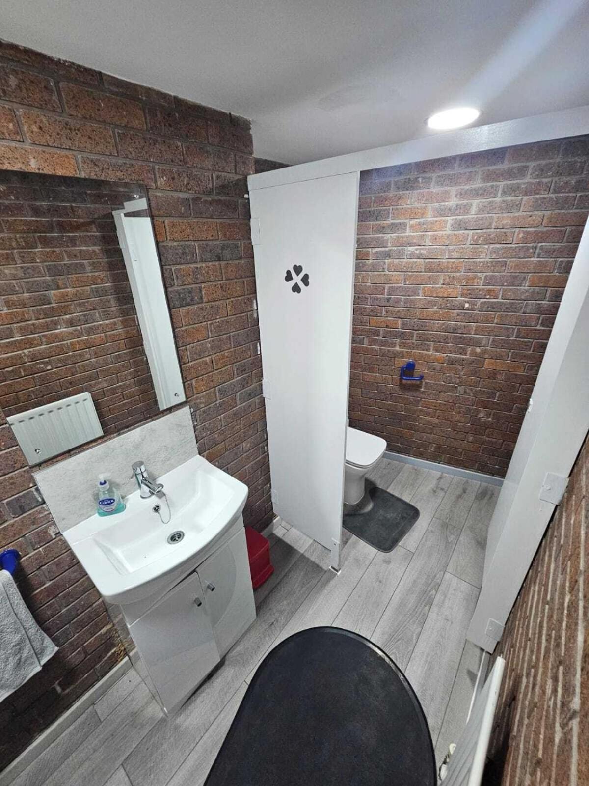 Queens Place - Rooms 布赖顿 外观 照片